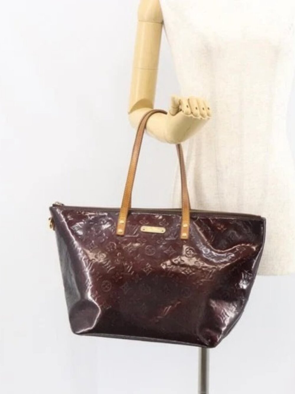 LOUIS VUITTON Monogram Vernis Bellevue GM Tote Bag Amarante M93589 Auth 162014 - Picture 14 of 16